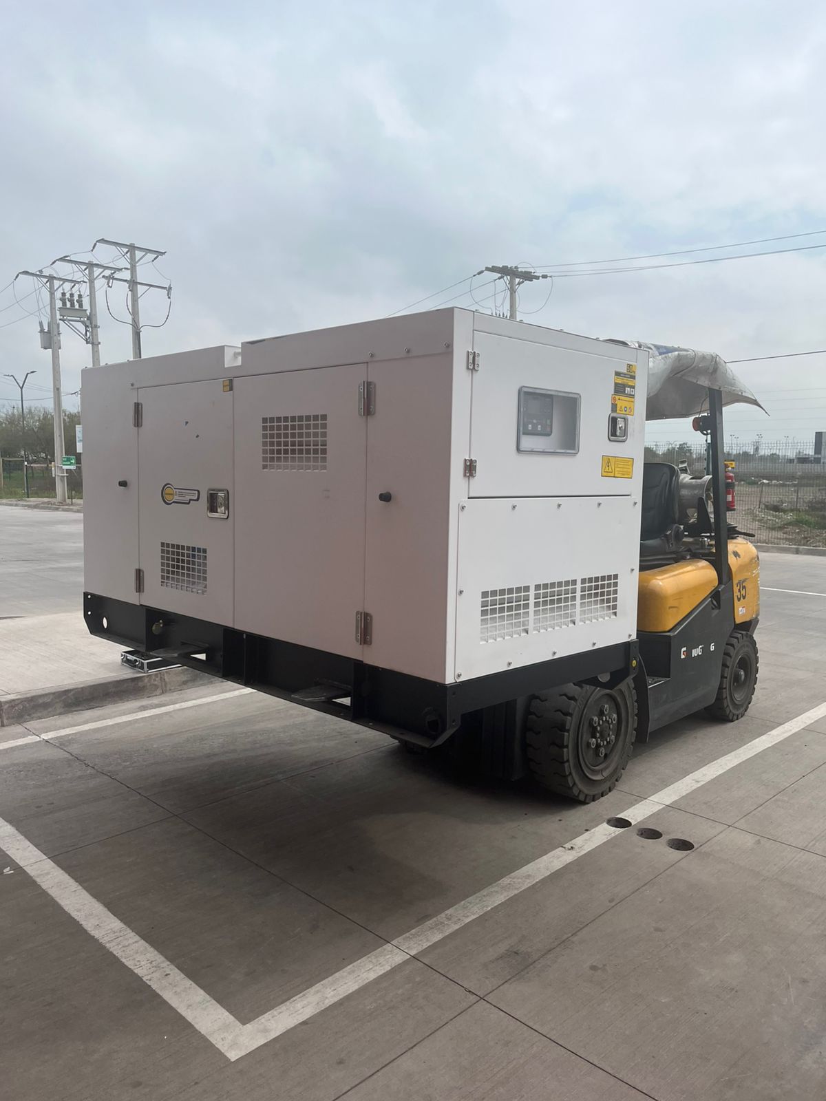 VENTA GENERADOR CUMMINS 60KVA